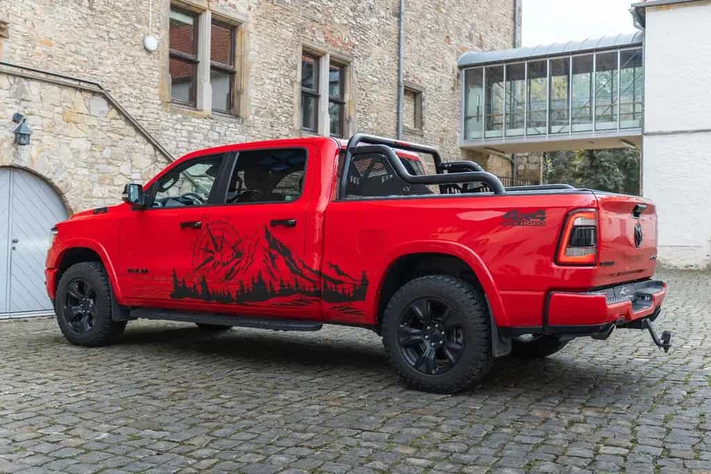 Dodge RAM 3.0L LARAMIE ECODIESEL M+S LEDER SZH/SZK KAM 05/2023-photo-8