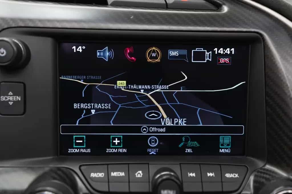 Corvette Z06 3LZ 6,2L TARGA HUD MEMORY BOSE KAM NAV 01/2018-photo-16