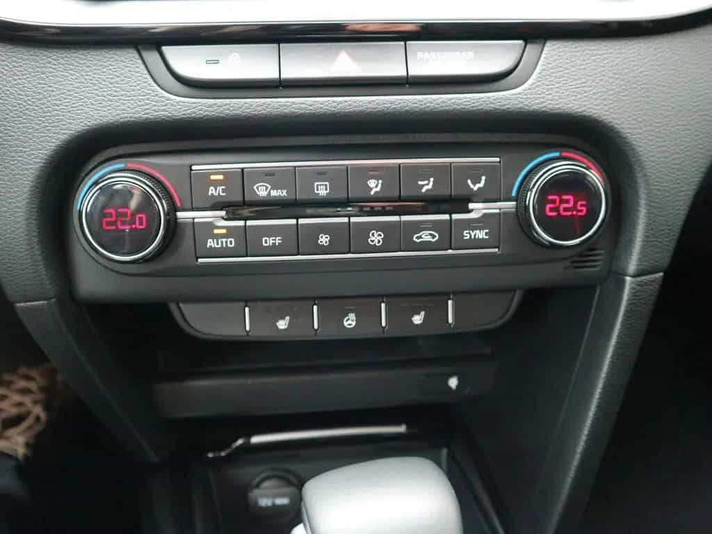 Kia Ceed 1.6 T-GDI DCT7 OPF GT 10/2021-photo-14