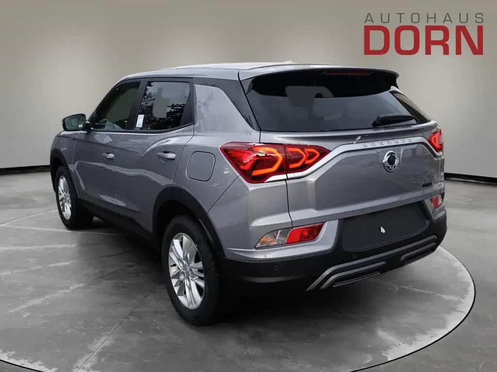 KGM Korando Nomad 1.5 AT6 2WD null-photo-1