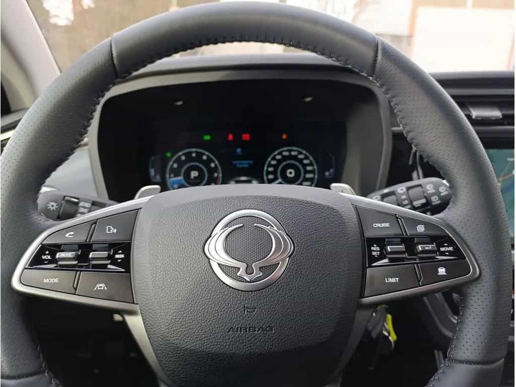 KGM Korando Nomad 1.5 AT6 2WD null-photo-8
