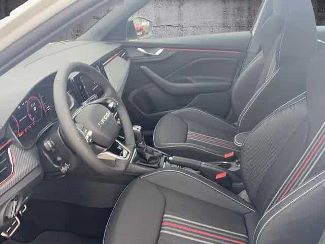 Skoda Kamiq 1.5 TSI DSG Monte Carlo Matrix+ACC+AHK+Pan null-photo-7