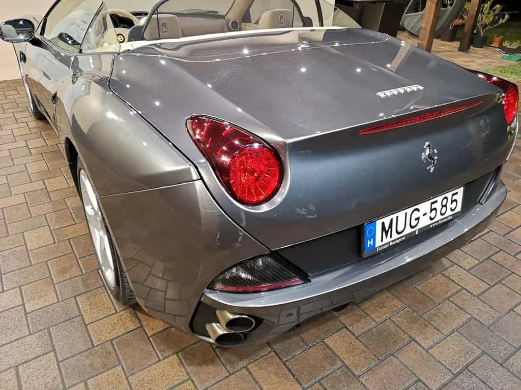 Ferrari California 4.3 V8 Serviced by Ferrari 09/2011-photo-12