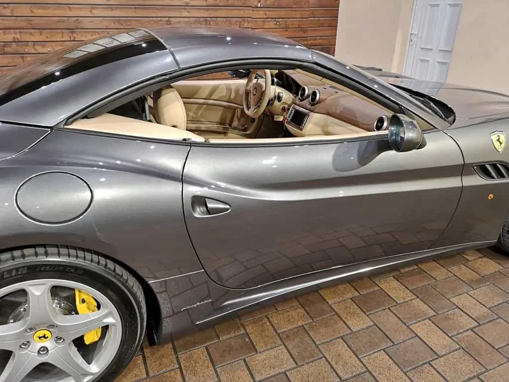Ferrari California 4.3 V8 Serviced by Ferrari 09/2011-photo-7