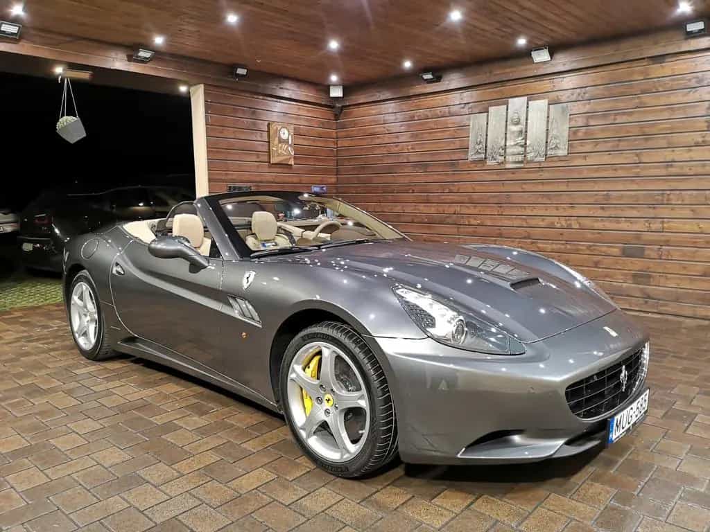 Ferrari California 4.3 V8 Serviced by Ferrari 09/2011-photo-8