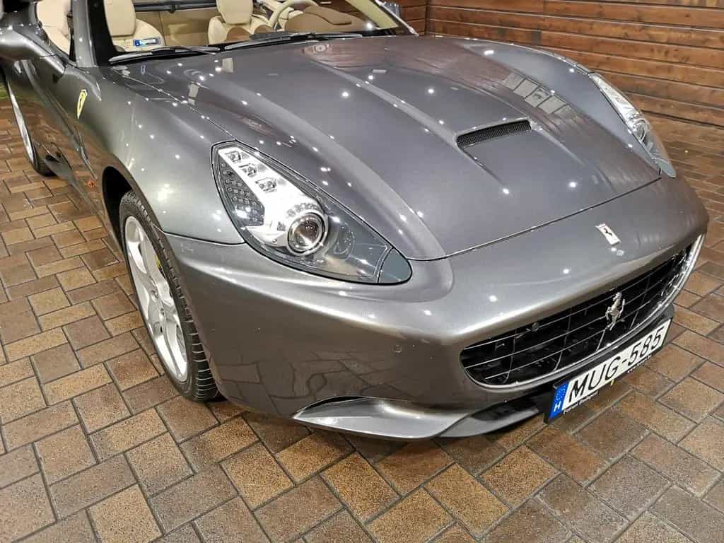 Ferrari California 4.3 V8 Serviced by Ferrari 09/2011-photo-9