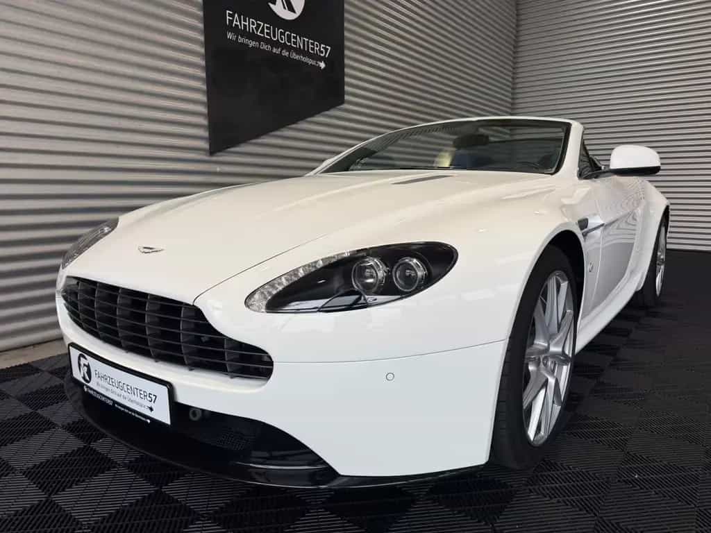 Aston Martin V8 Vantage Roadster 4.7L 03/2013-photo-1