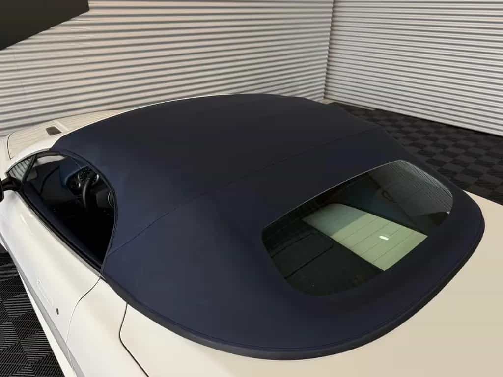 Aston Martin V8 Vantage Roadster 4.7L 03/2013-photo-10