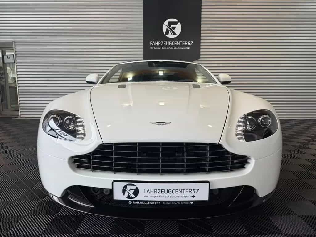 Aston Martin V8 Vantage Roadster 4.7L 03/2013-photo-4