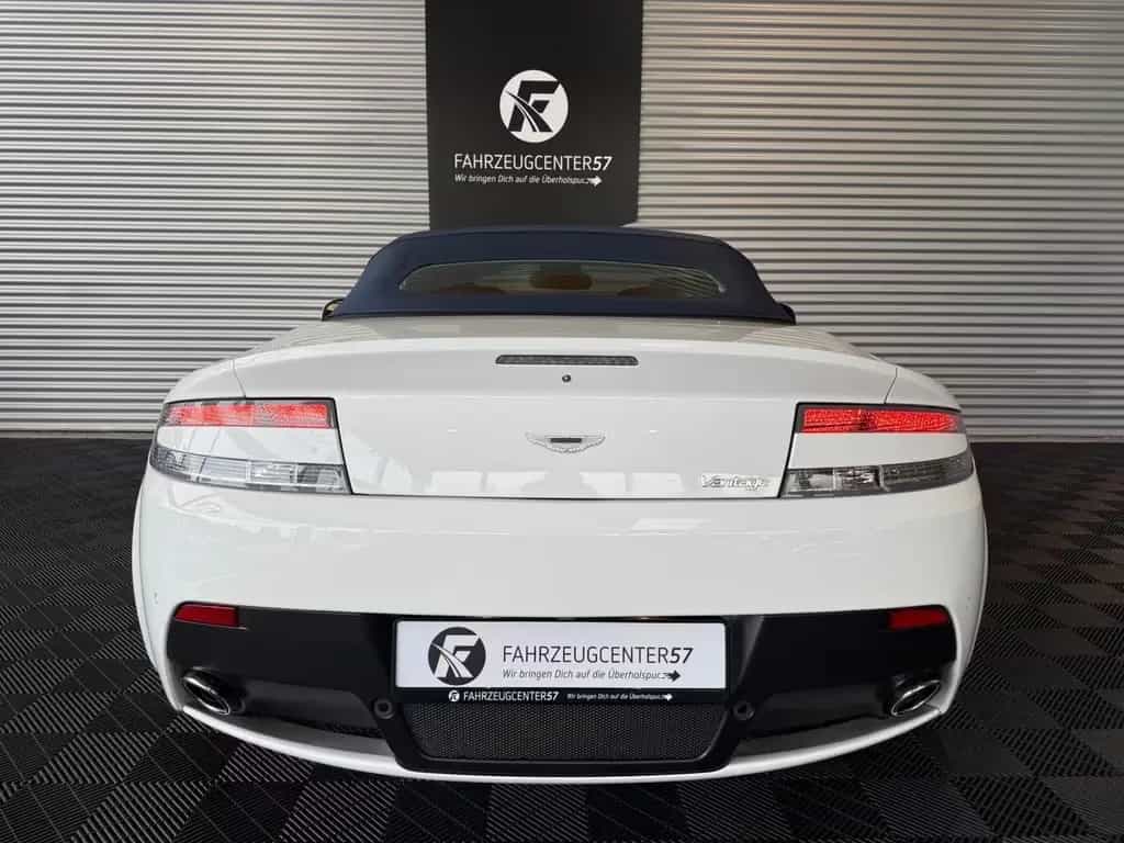 Aston Martin V8 Vantage Roadster 4.7L 03/2013-photo-8