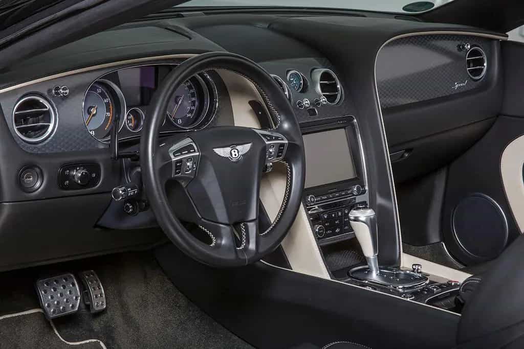 Bentley Continental GTC Speed W12, sehr gepflegt, 467 KW 03/2015-photo-20