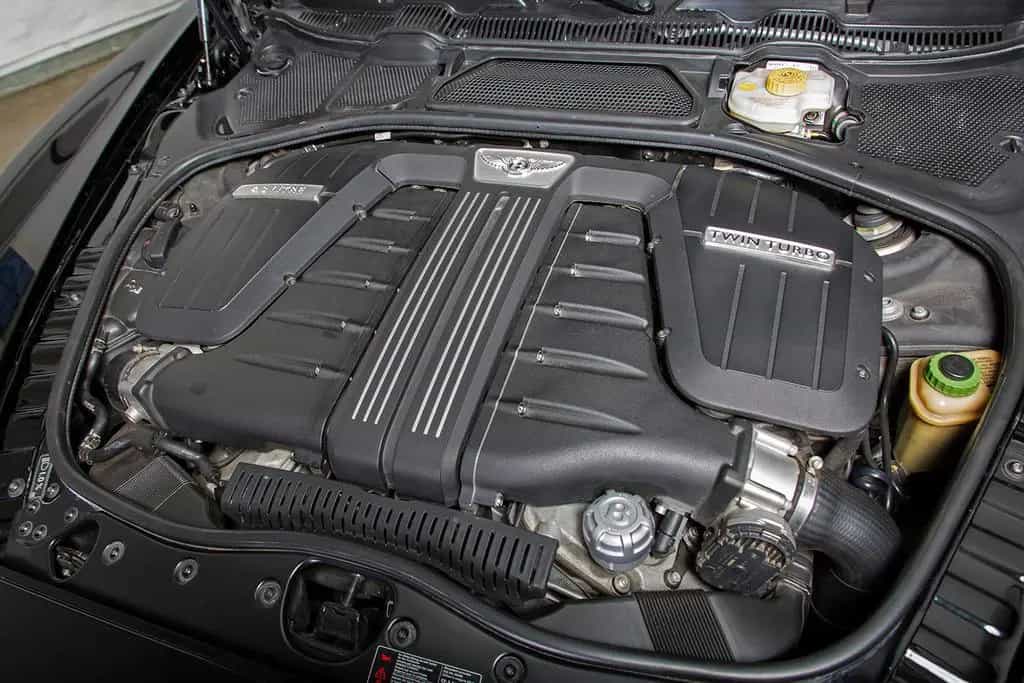 Bentley Continental GTC Speed W12, sehr gepflegt, 467 KW 03/2015-photo-23
