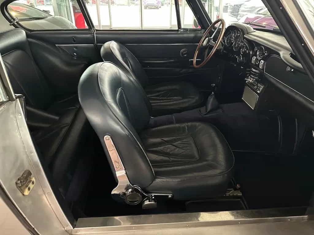 Aston Martin DB 6  LHD 06/1969-photo-18
