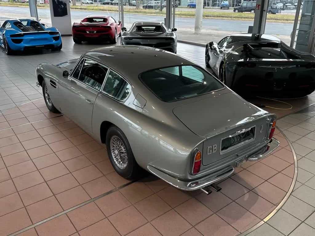 Aston Martin DB 6  LHD 06/1969-photo-9