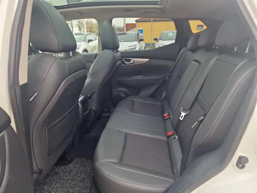 Nissan Qashqai 1.3 DIG-T 4x2 N-Connecta /PANO/360°/SITZ 08/2019-photo-10