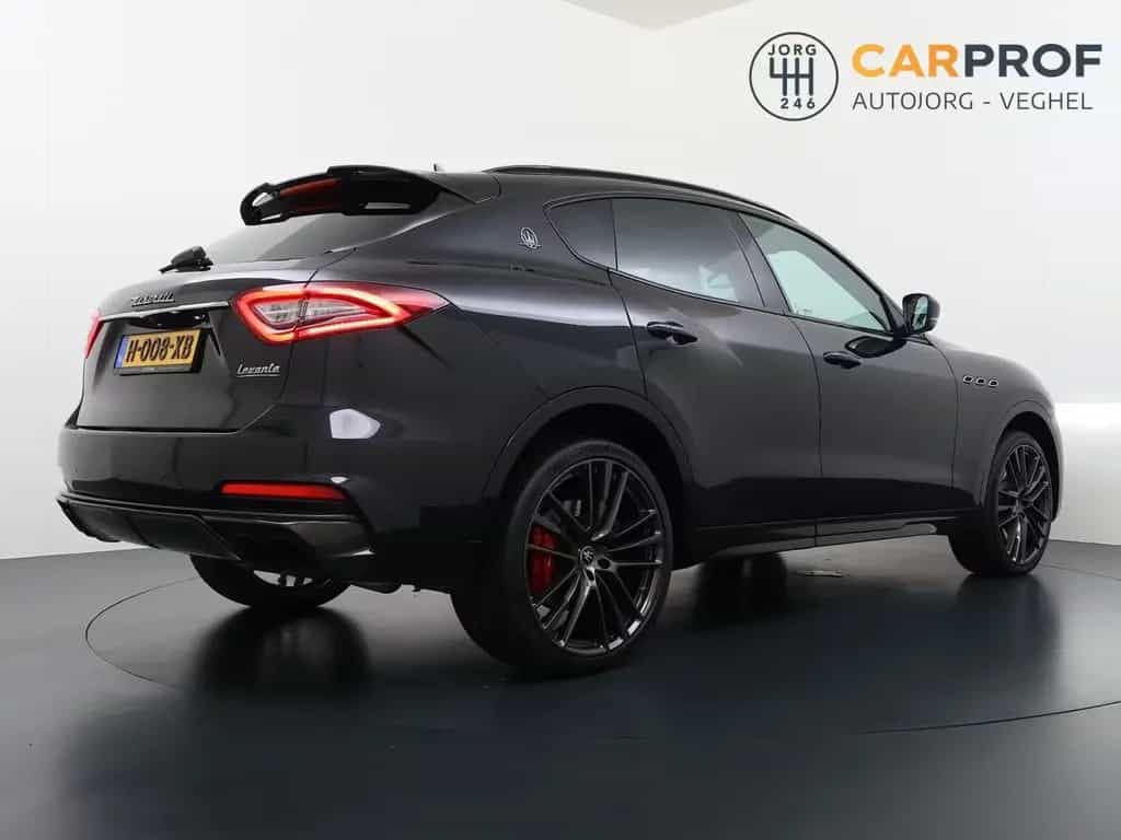 Maserati Levante 3.8 V8 Trofeo 589 K !!  | Carbon |  pano 06/2020-photo-2