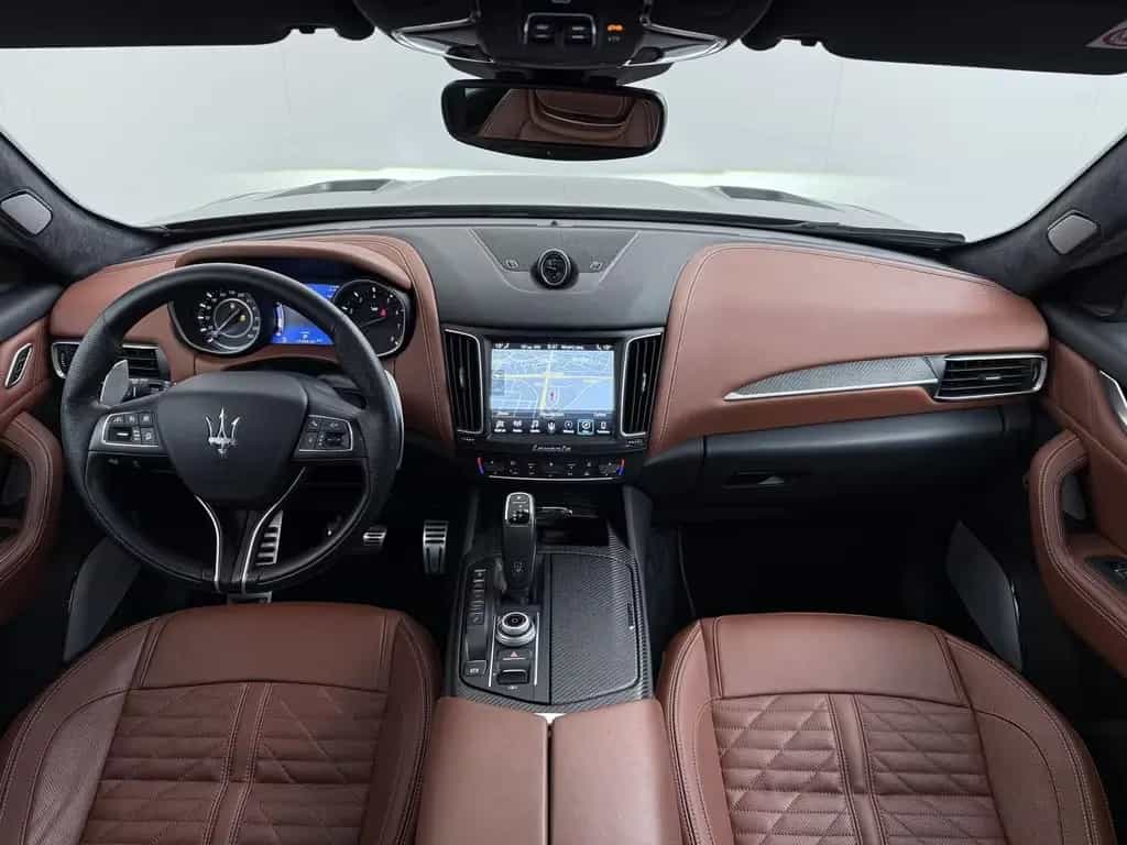 Maserati Levante 3.8 V8 Trofeo 589 K !!  | Carbon |  pano 06/2020-photo-21