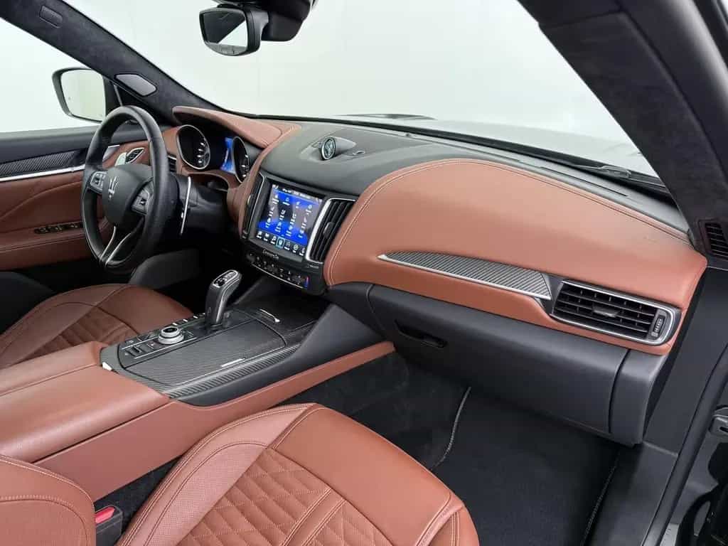 Maserati Levante 3.8 V8 Trofeo 589 K !!  | Carbon |  pano 06/2020-photo-35