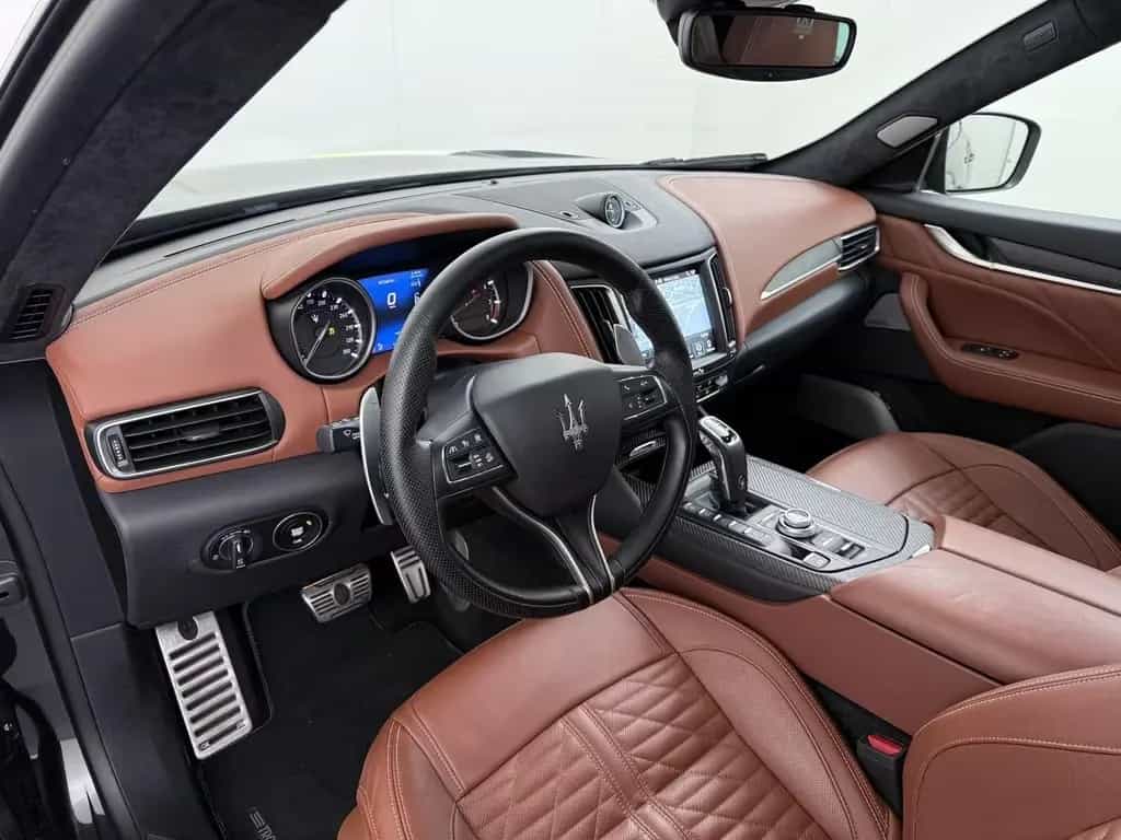 Maserati Levante 3.8 V8 Trofeo 589 K !!  | Carbon |  pano 06/2020-photo-4