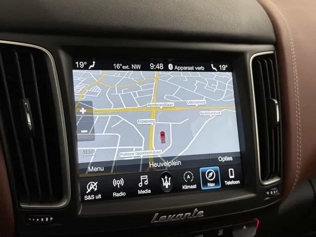 Maserati Levante 3.8 V8 Trofeo 589 K !!  | Carbon |  pano 06/2020-photo-7
