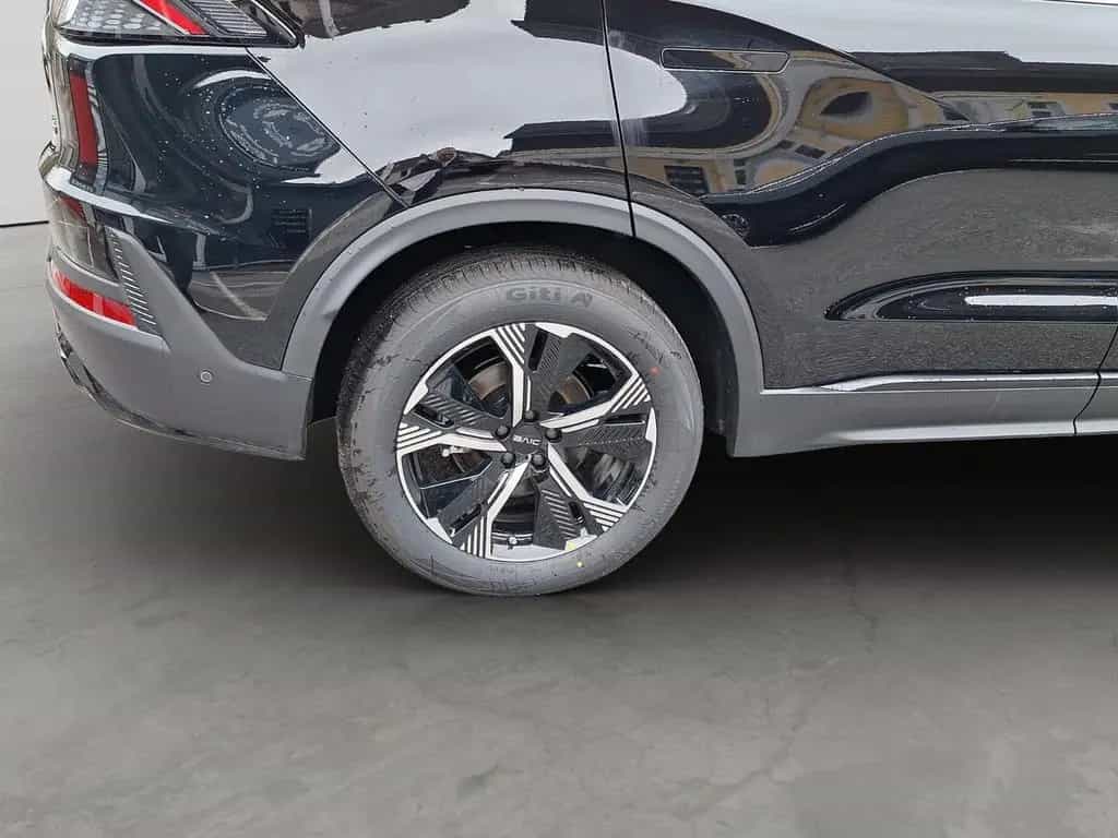 BAIC Beijing X75 1.5 T-GDI Pano,  7-Gang DCT Leder null-photo-18