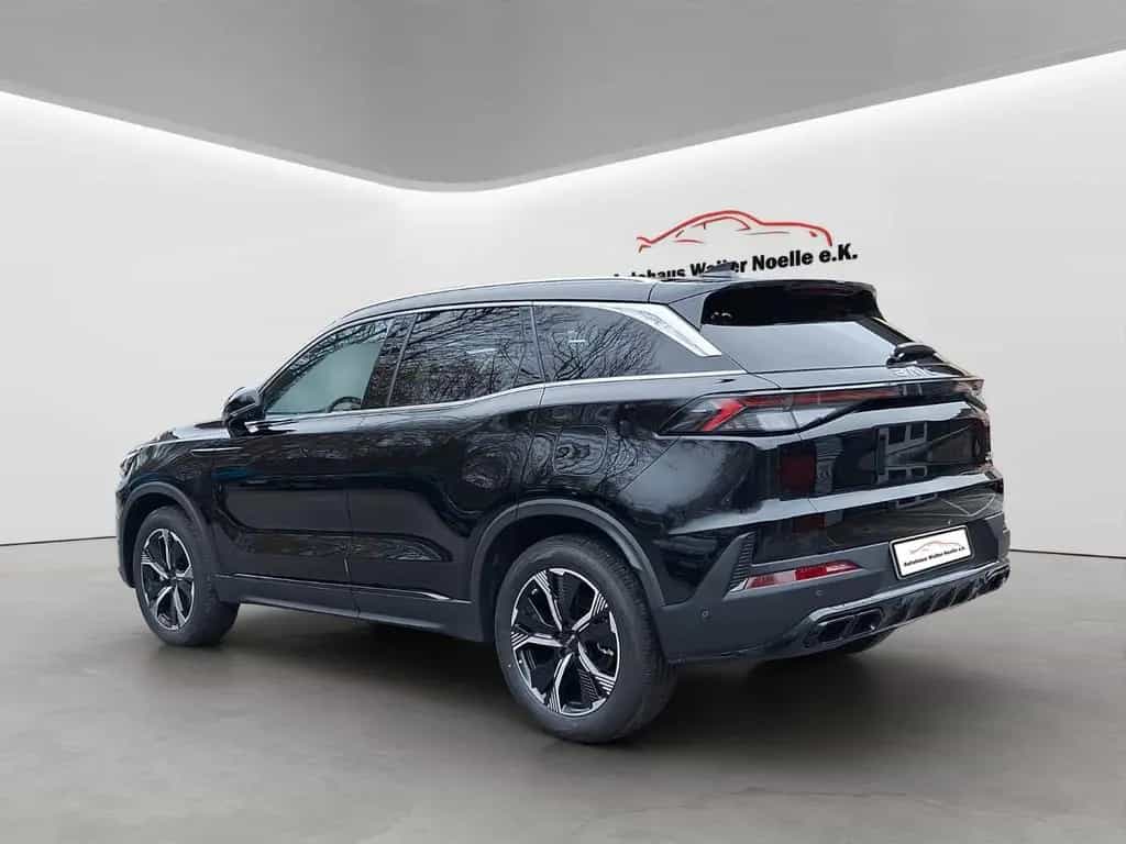 BAIC Beijing X75 1.5 T-GDI Pano,  7-Gang DCT Leder null-photo-3