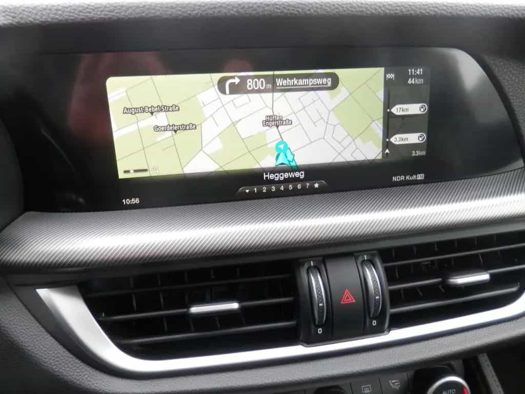 Alfa Romeo Stelvio Super Q4/erst54443km/Garantie 01/2018-photo-12
