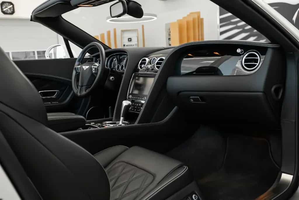Bentley Continental GTC 4.0 V8 4WD Automatic 02/2015-photo-23