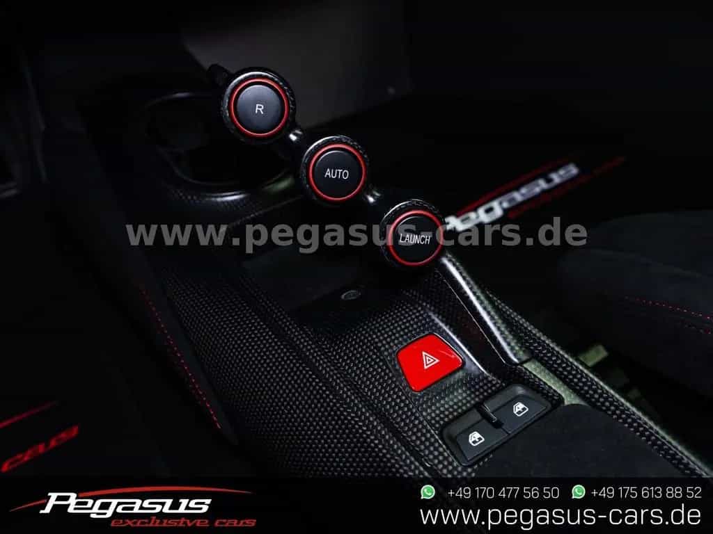 Ferrari 488 Pista PILOTI*LIMITED*CARBON* 09/2019-photo-38