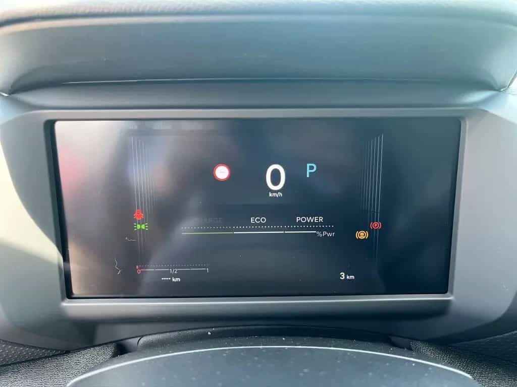 Citroën C4 Hybrid 145 Max KAMERA LED NAVI SHZ ALU 04/2025-photo-13