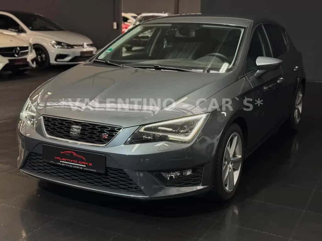 Seat Leon FR Lim. LED/Navi/Shz/Temp/PDC/Bremsassist 08/2015-photo-1