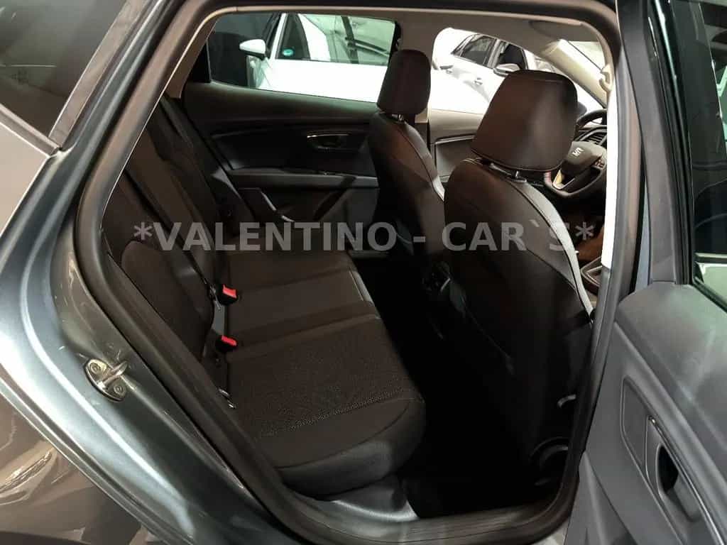 Seat Leon FR Lim. LED/Navi/Shz/Temp/PDC/Bremsassist 08/2015-photo-13