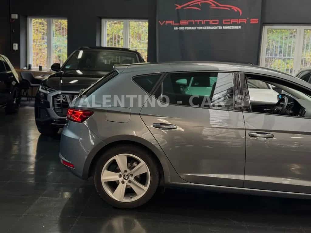 Seat Leon FR Lim. LED/Navi/Shz/Temp/PDC/Bremsassist 08/2015-photo-18