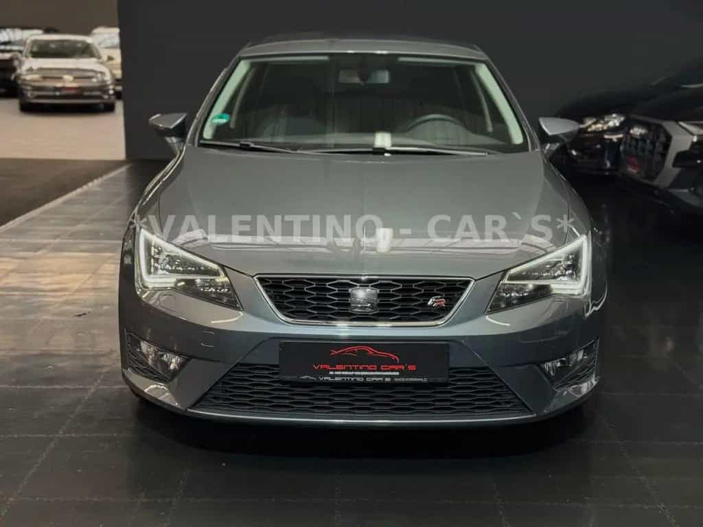 Seat Leon FR Lim. LED/Navi/Shz/Temp/PDC/Bremsassist 08/2015-photo-2