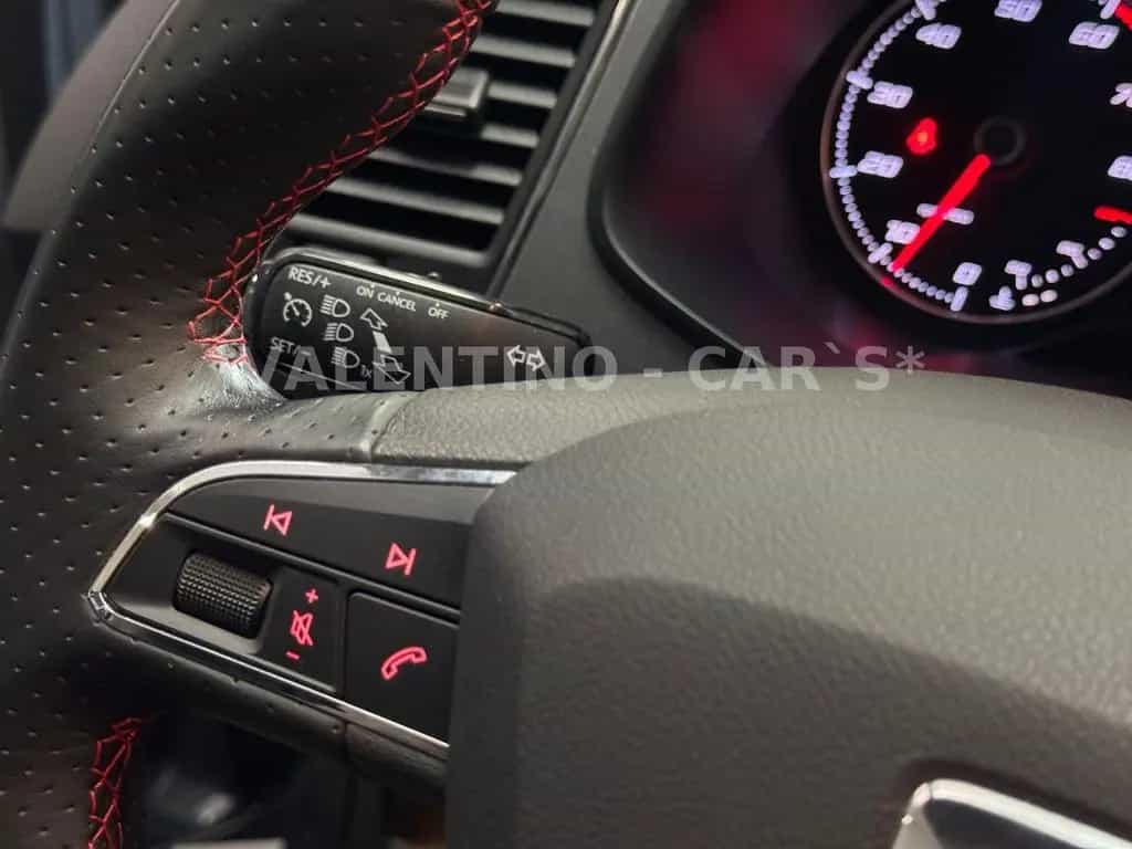 Seat Leon FR Lim. LED/Navi/Shz/Temp/PDC/Bremsassist 08/2015-photo-23
