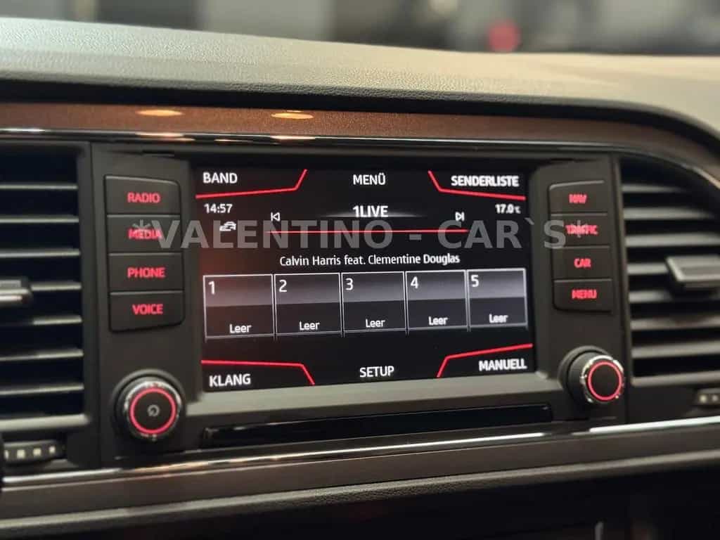 Seat Leon FR Lim. LED/Navi/Shz/Temp/PDC/Bremsassist 08/2015-photo-28
