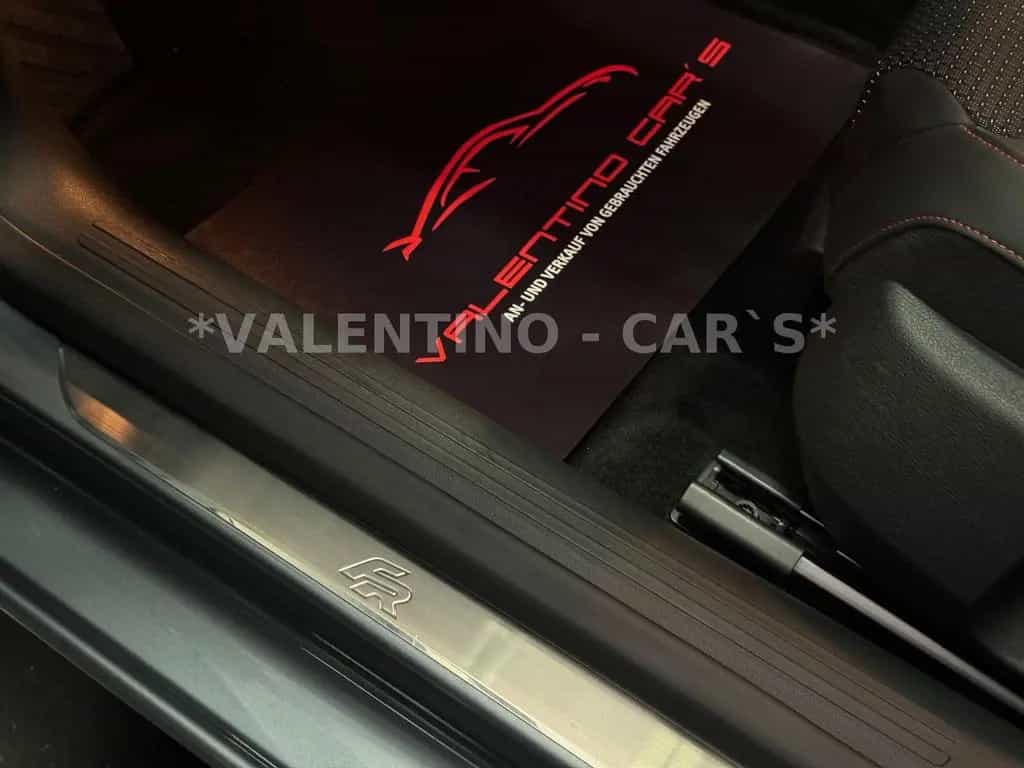 Seat Leon FR Lim. LED/Navi/Shz/Temp/PDC/Bremsassist 08/2015-photo-30