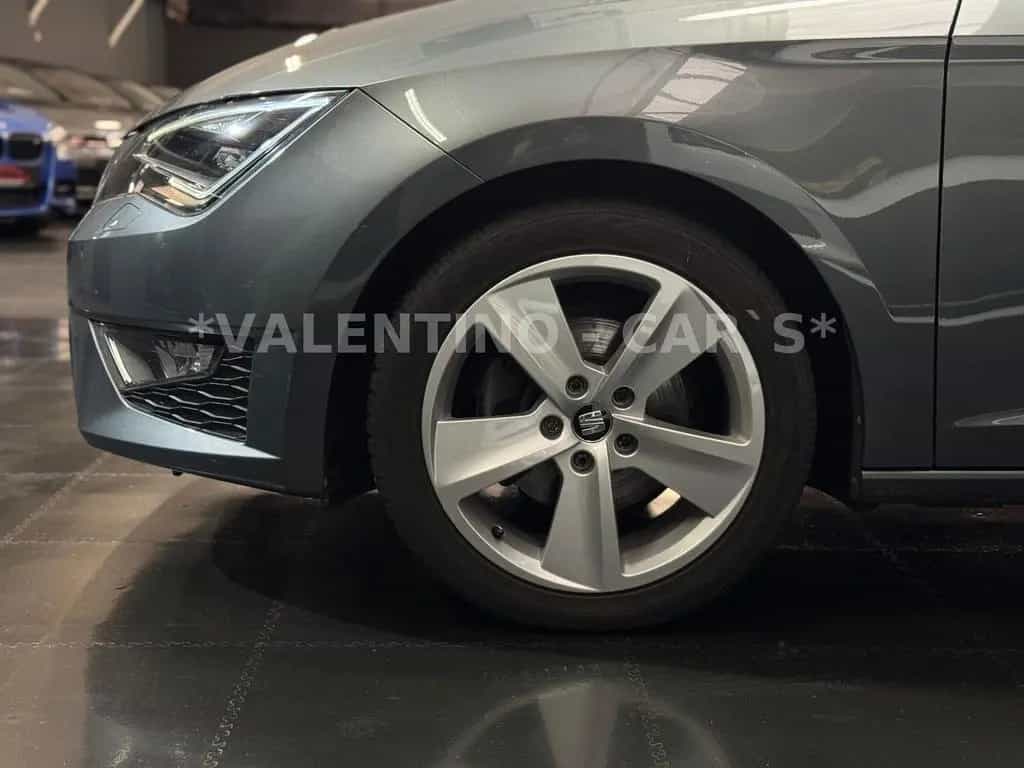 Seat Leon FR Lim. LED/Navi/Shz/Temp/PDC/Bremsassist 08/2015-photo-33