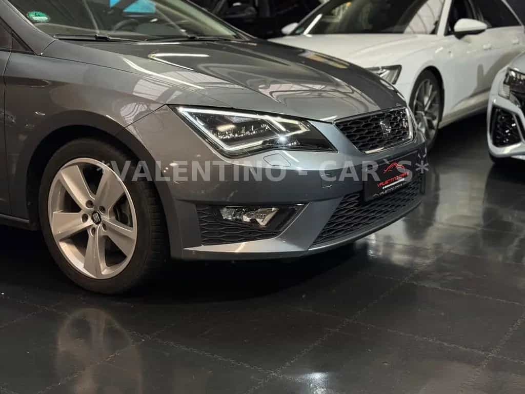 Seat Leon FR Lim. LED/Navi/Shz/Temp/PDC/Bremsassist 08/2015-photo-36