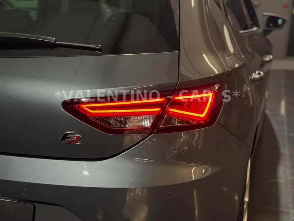 Seat Leon FR Lim. LED/Navi/Shz/Temp/PDC/Bremsassist 08/2015-photo-38