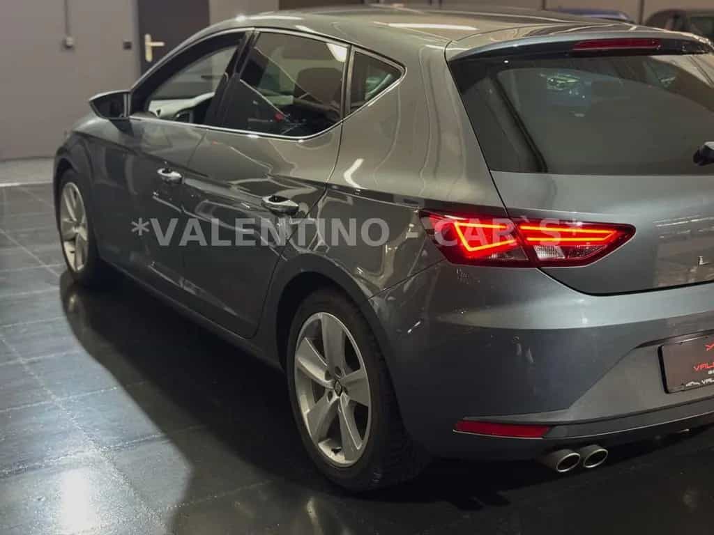 Seat Leon FR Lim. LED/Navi/Shz/Temp/PDC/Bremsassist 08/2015-photo-40