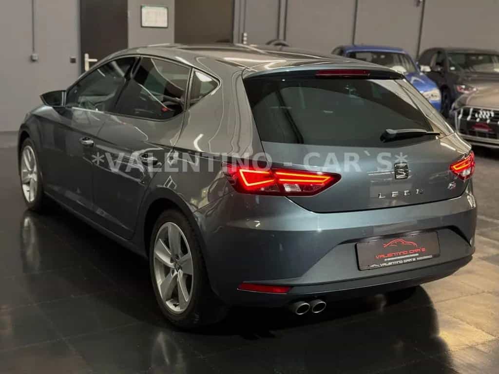 Seat Leon FR Lim. LED/Navi/Shz/Temp/PDC/Bremsassist 08/2015-photo-7