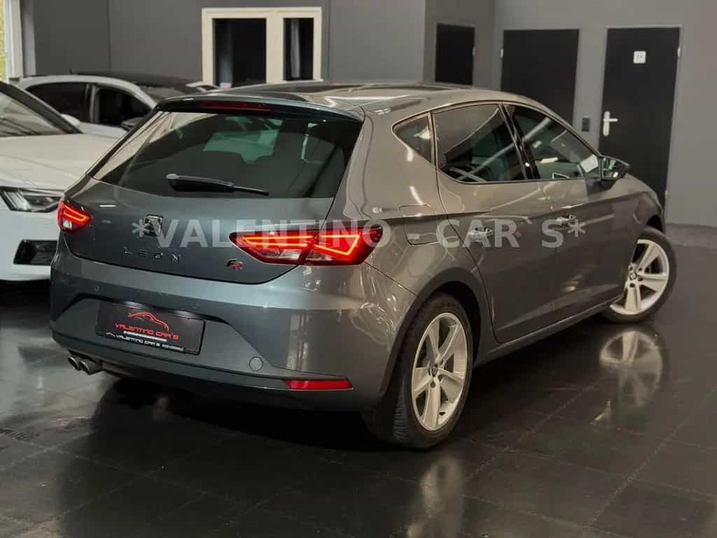 Seat Leon FR Lim. LED/Navi/Shz/Temp/PDC/Bremsassist 08/2015-photo-9