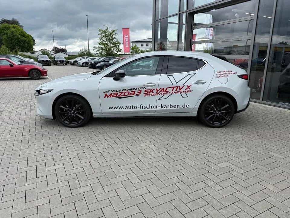 Mazda 3 2.0 (186PS) Autom. Homura Rückfahrk. Navi CarP 04/2026-photo-3