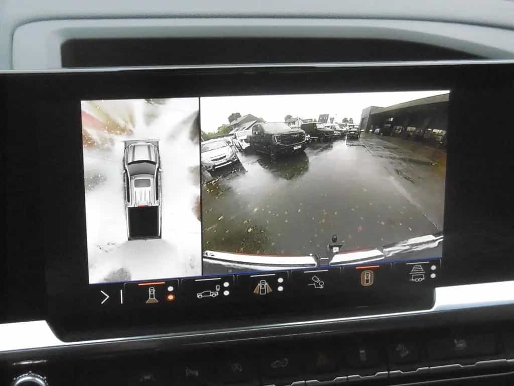 GMC Sierra 3.0 Elevation Black Pack X31 Mod ´25 neu! 12/2025-photo-11