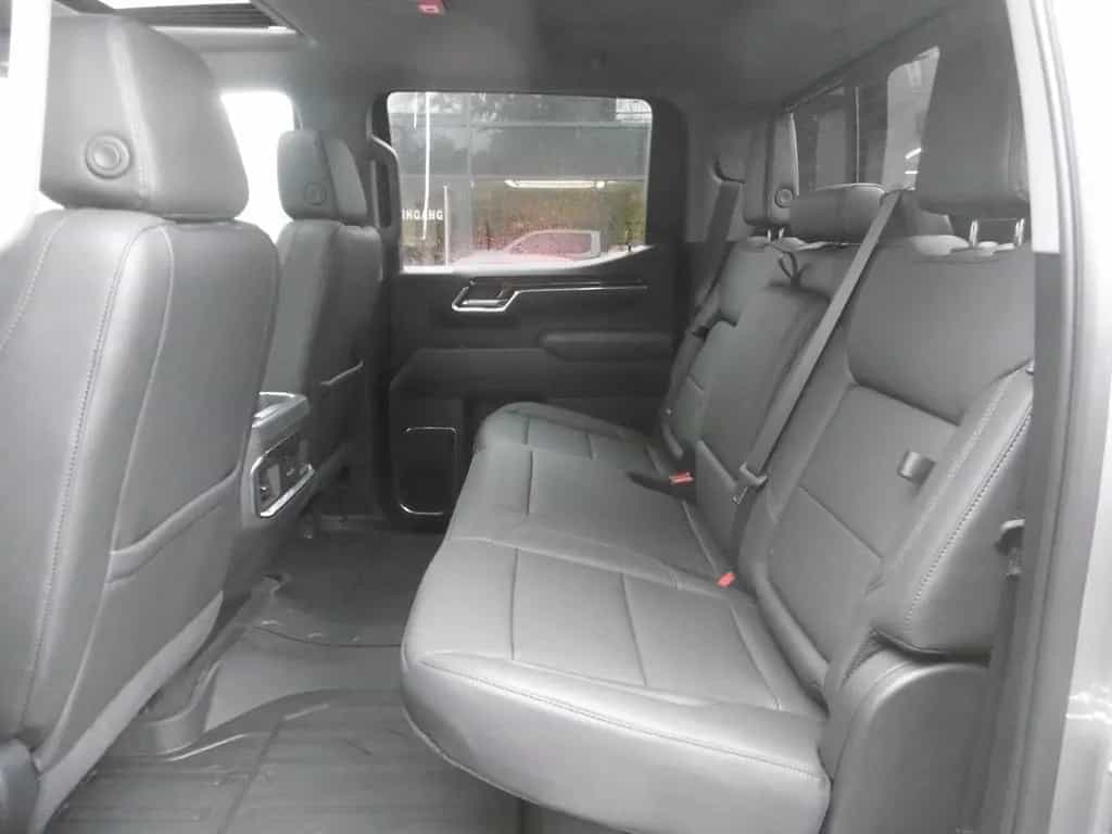 Chevrolet Sierra 3.0 Elevation Black Pack X31 Mod ´25 neu! 12/2025-photo-15