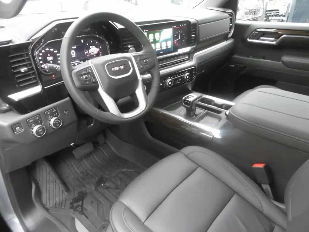 Chevrolet Sierra 3.0 Elevation Black Pack X31 Mod ´25 neu! 12/2025-photo-5