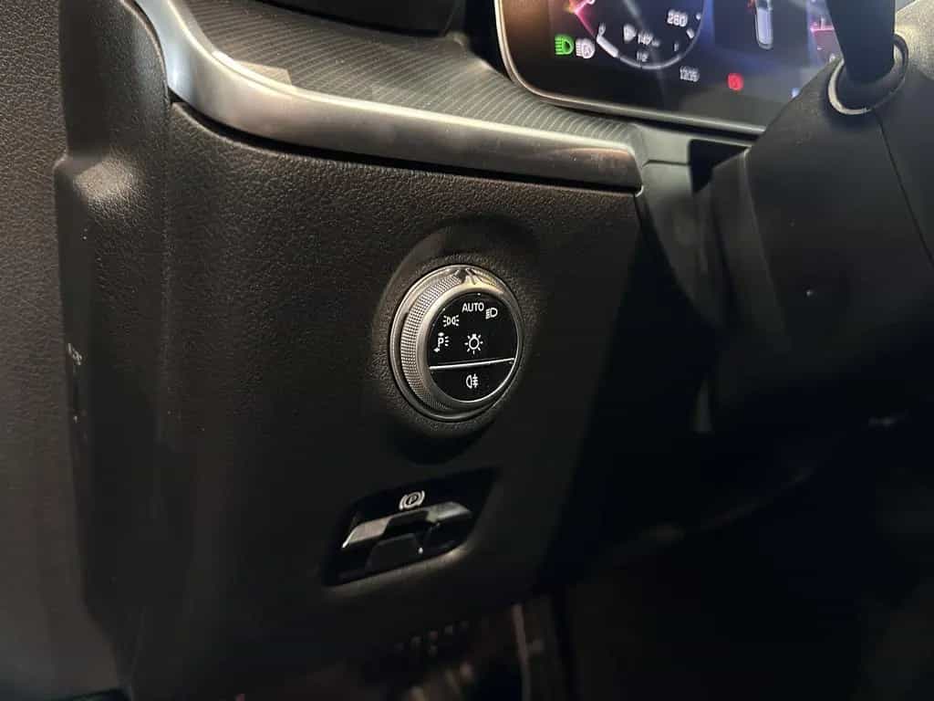 Mercedes-Benz C 180 T *AMG, RFK, ASSISTENTEN, DAB, LED* 07/2022-photo-40