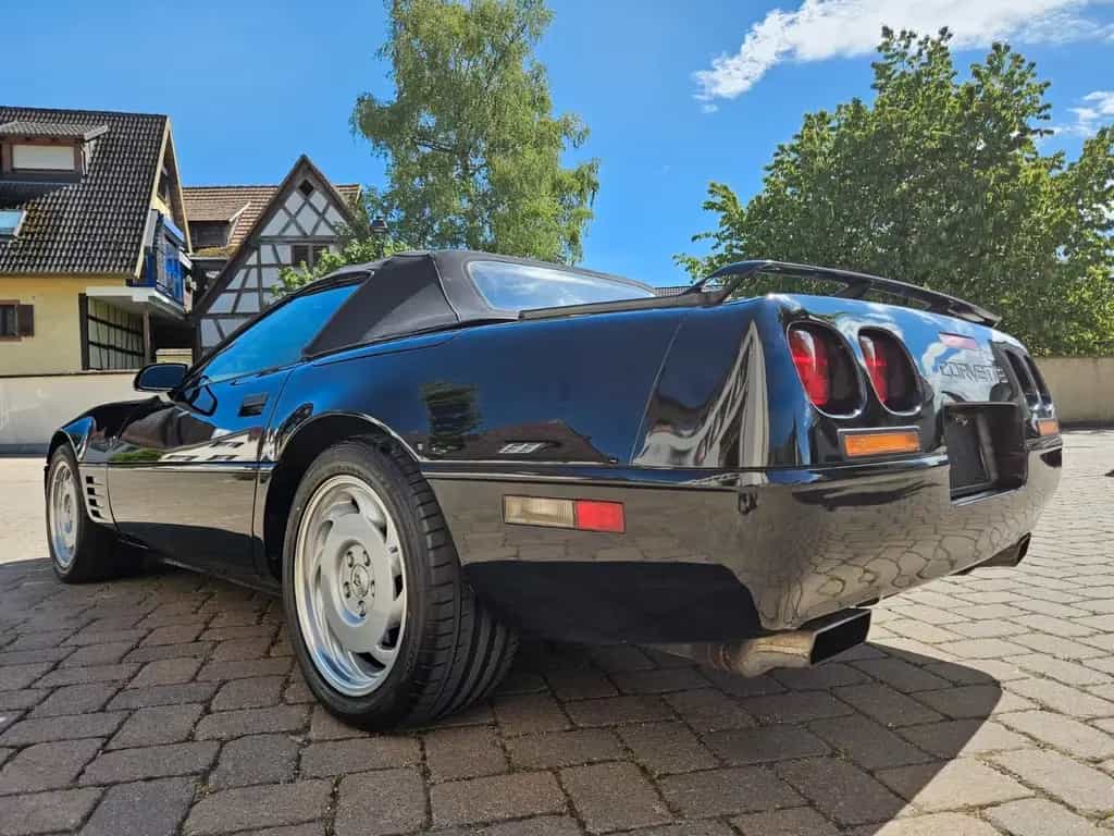 Corvette C4 Cabrio LT1/Nur 77Tkm/H-Zulassung 06/1994-photo-2
