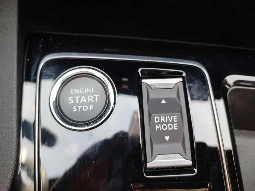 Peugeot 3008 GT LEDER*NAVI*FULL-LED*SITZHEIZUNG*EL.HECKK 08/2023-photo-12